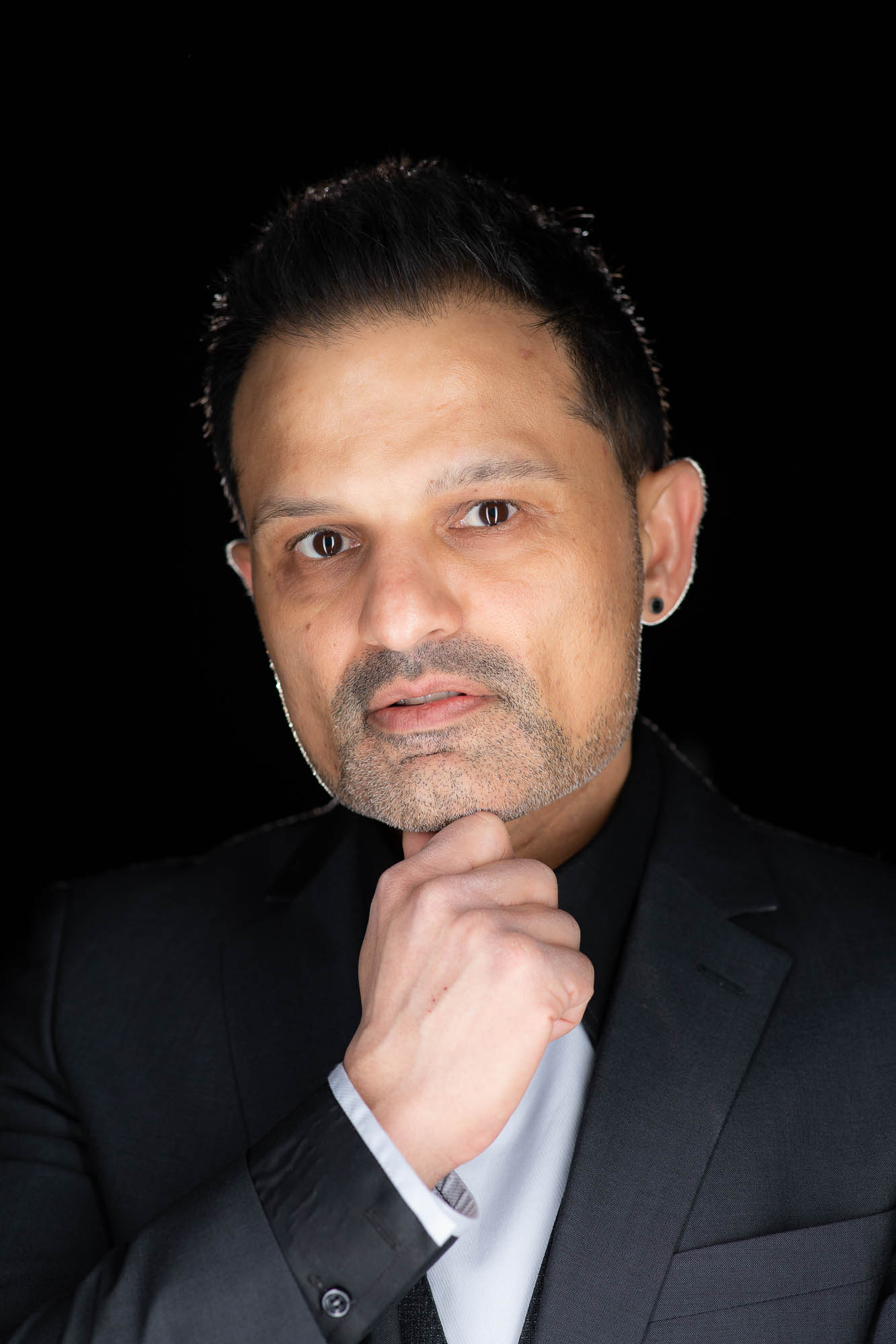 Export x3 Headshot  06469 Dez 01 2019 Headshots 2019  Miro Nicole Nadine